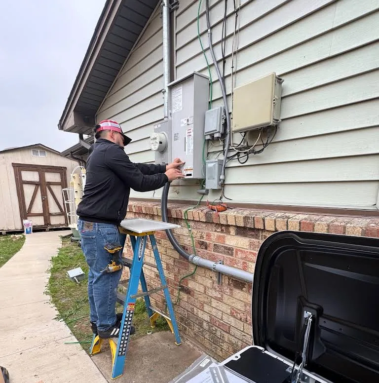 Residential and Commercial Electrician Services